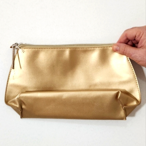 Lancome Handbags - ❌️Givvy⛔️#200-LANCOME FAUX leather Gold pouch